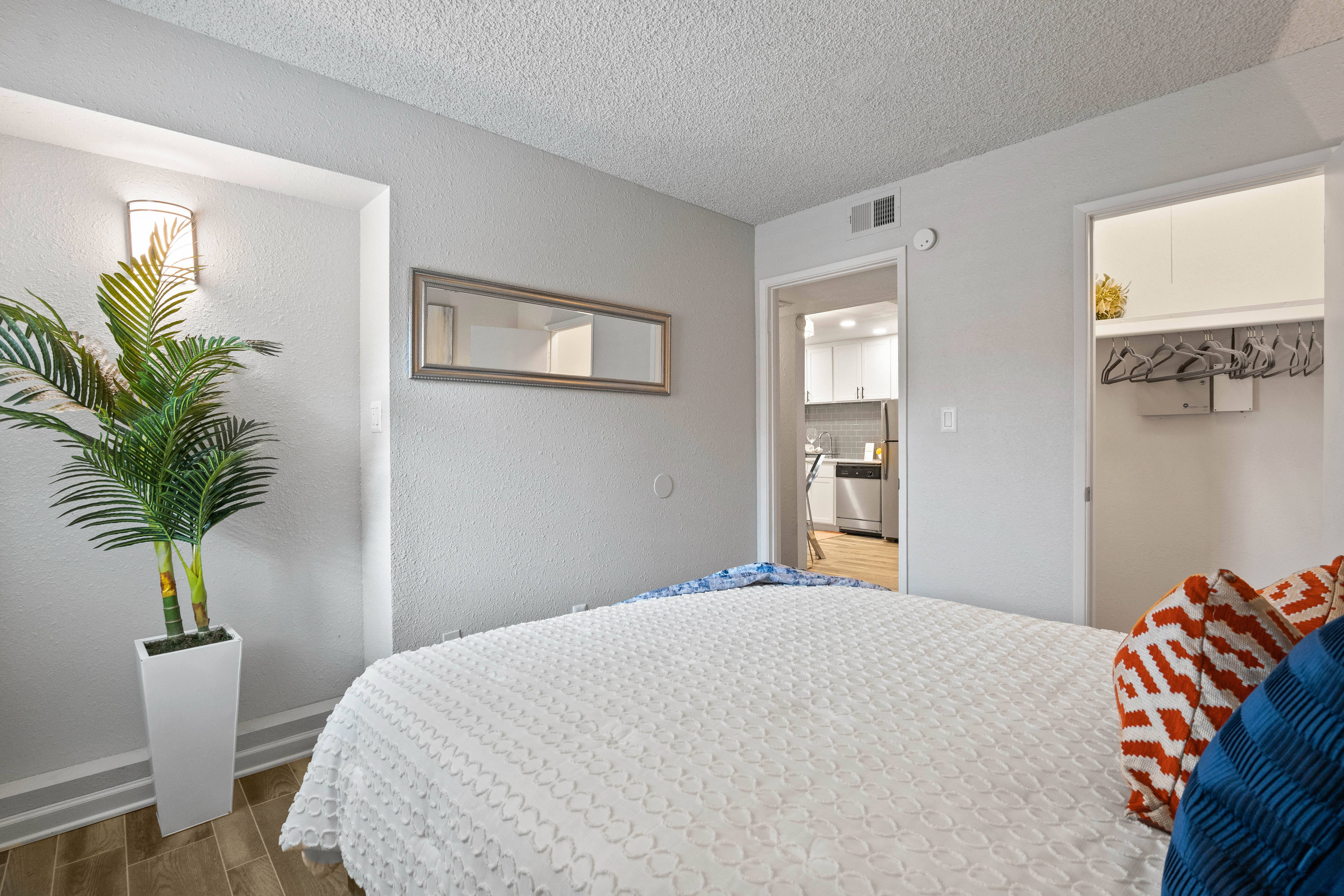 Delano Apartments Image 22